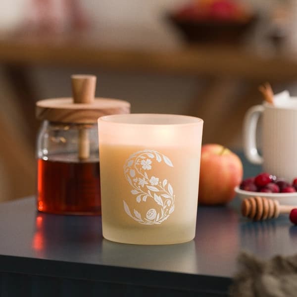 Winterberry Apple Tea Scented Candle